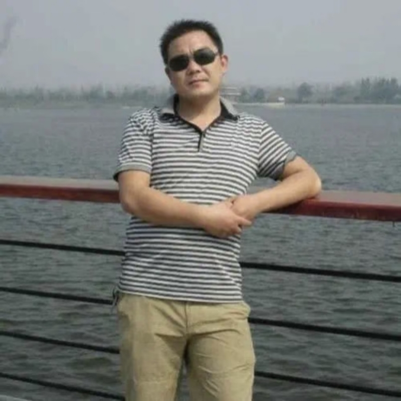 dhdjj的第一张照片--宜宾相亲服务中心