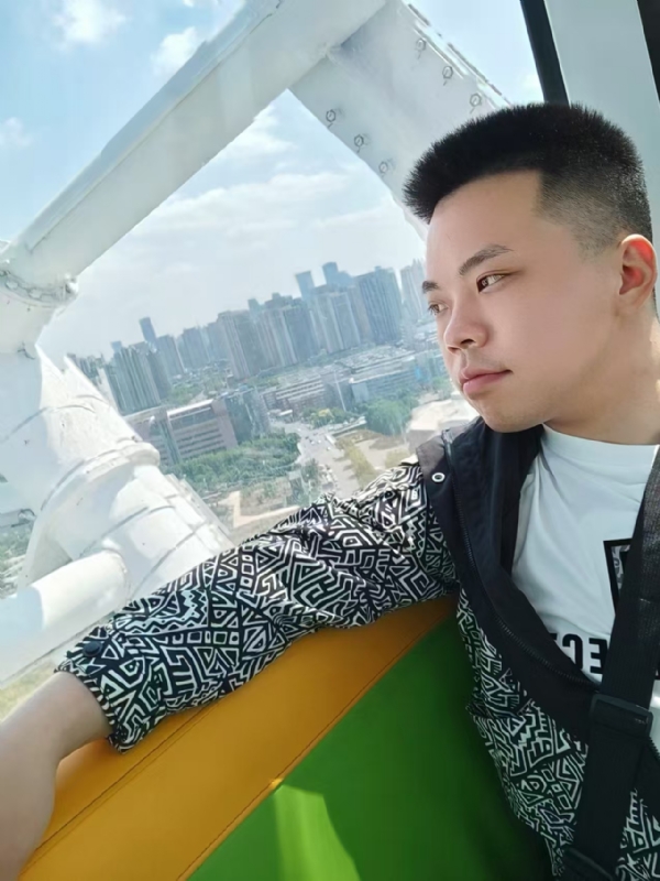 唐山相亲的第二张照片--宜宾相亲服务中心