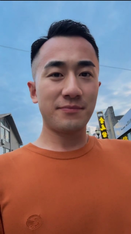 往事随风的第一张照片--宜宾相亲服务中心