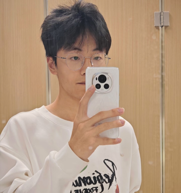 张浩博的第四张照片--宜宾相亲服务中心