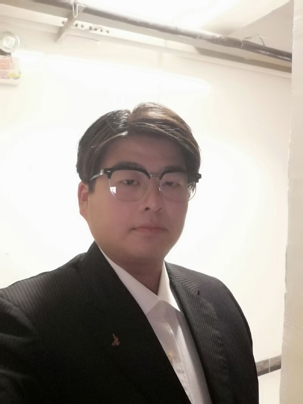 孤独一人的第一张照片--宜宾相亲服务中心