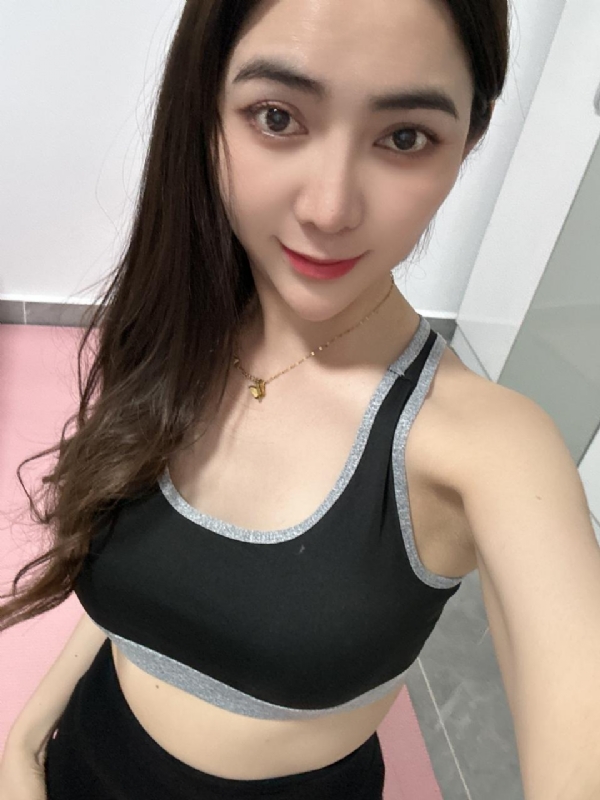 冰冰的第一张照片--宜宾相亲服务中心