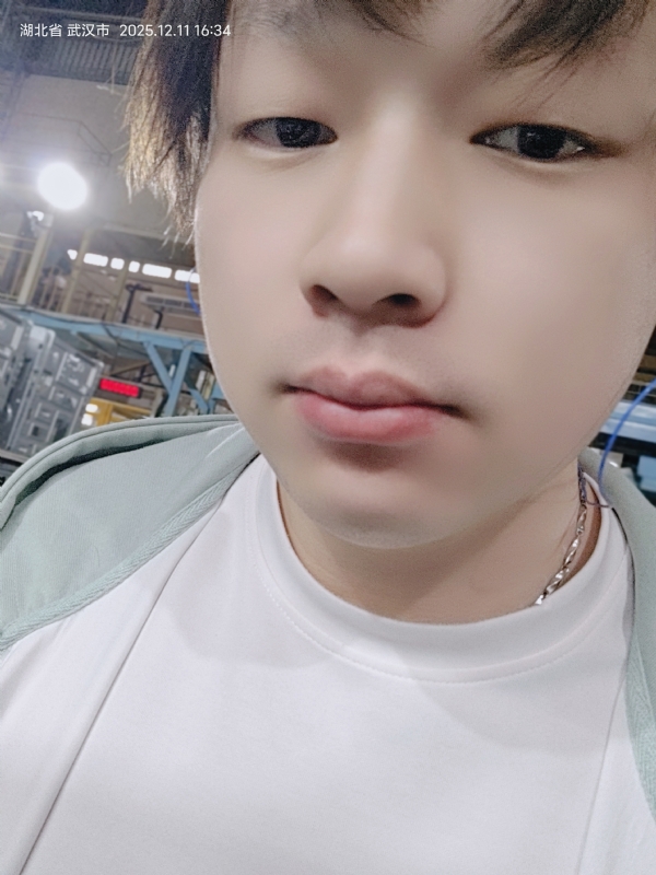 柠檬不加糖的第一张照片--宜宾相亲服务中心