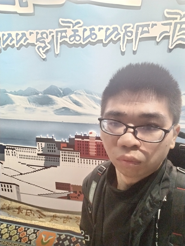 寻找幸福的第一张照片--宜宾相亲服务中心