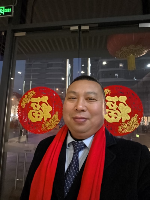 半百悟红尘的第一张照片--宜宾相亲服务中心