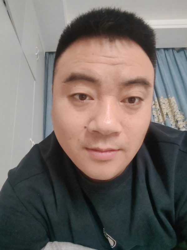 自由如风的第四张照片--宜宾相亲服务中心