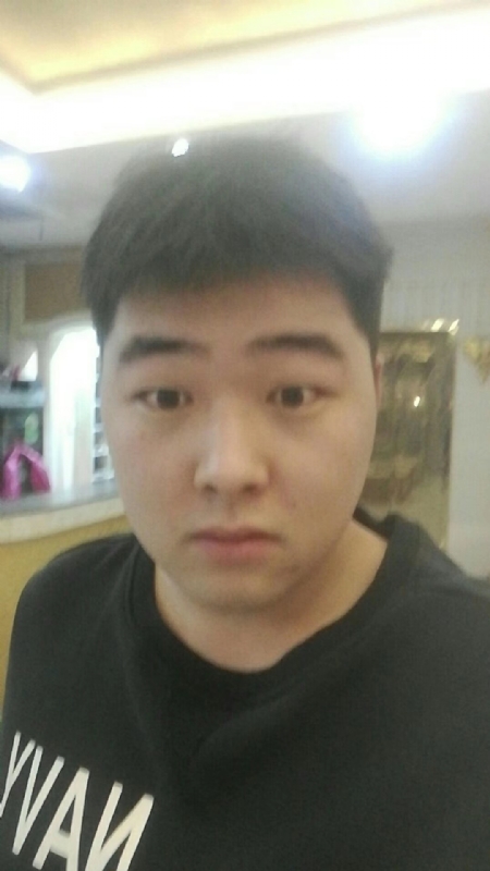 丹尼的第二张照片--宜宾相亲服务中心