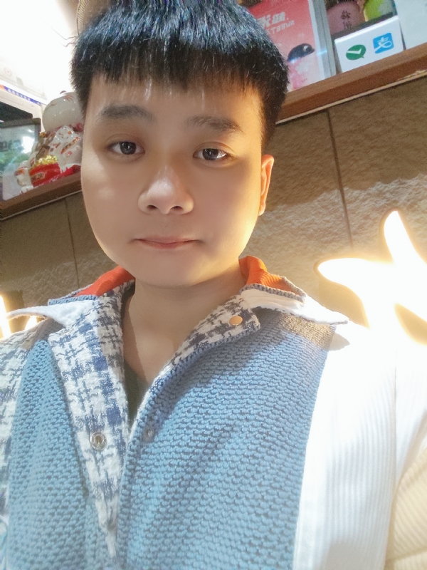 侯侯的第一张照片--宜宾相亲服务中心