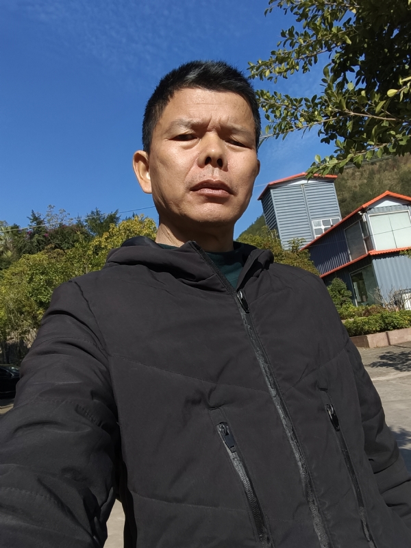 子午卯酉的第一张照片--宜宾相亲服务中心