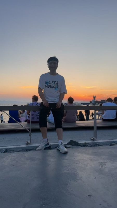 海上没有小龙虾的第二张照片--宜宾相亲服务中心