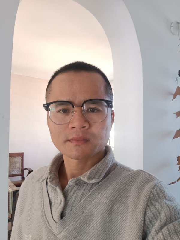 戴戴的第二张照片--宜宾相亲服务中心