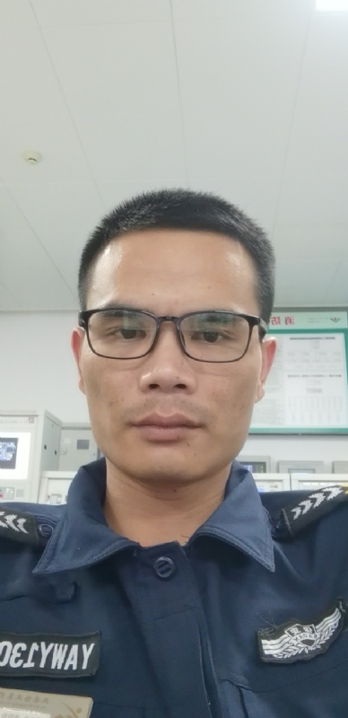 一直都在的第一张照片--宜宾相亲服务中心