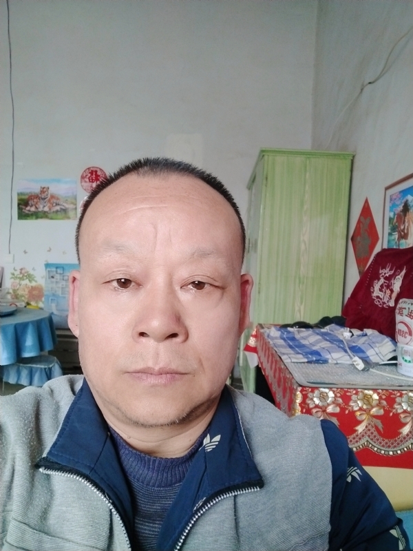 天长地久的第一张照片--宜宾相亲服务中心