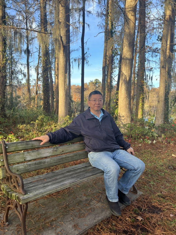 Lm的第一张照片--宜宾相亲服务中心