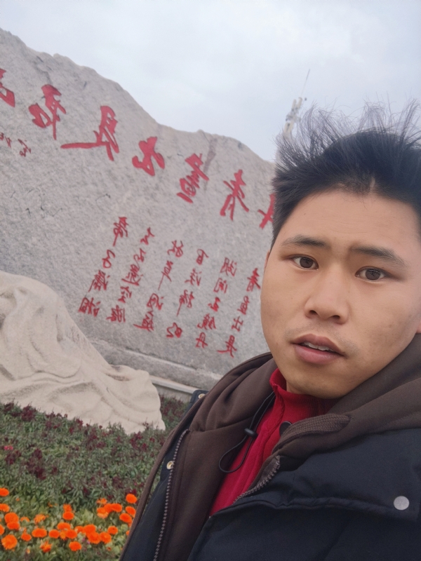 迎春的第一张照片--宜宾相亲服务中心