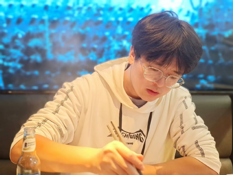 倾尽的第一张照片--宜宾相亲服务中心