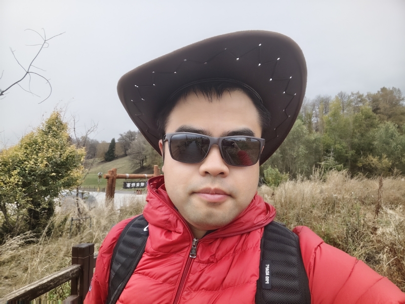 欢乐的笑的第一张照片--宜宾相亲服务中心