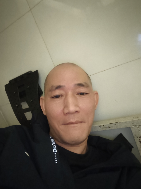 hdj的第一张照片--宜宾相亲服务中心