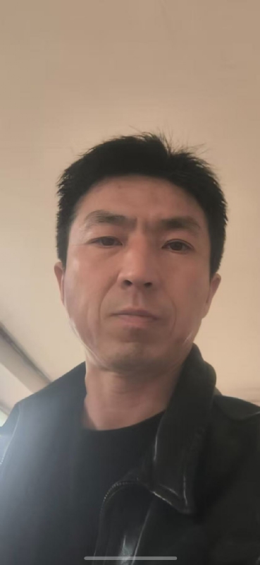 英峰的第一张照片--宜宾相亲服务中心