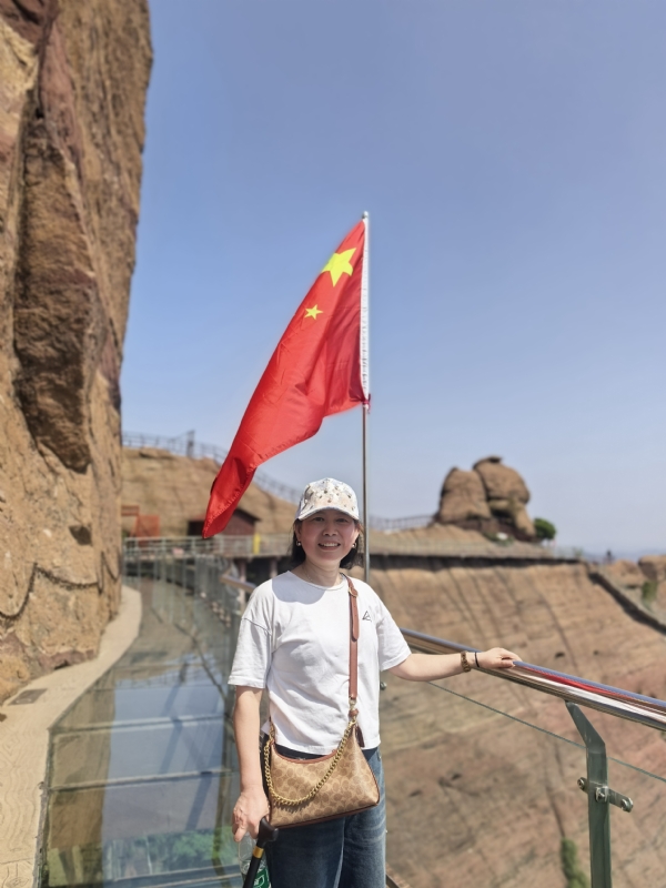 久久的第二张照片--宜宾相亲服务中心