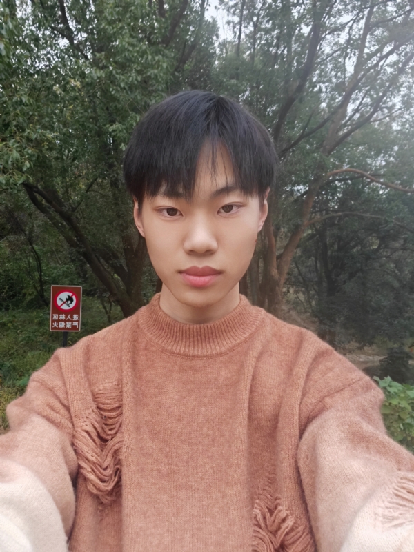 祤辰的第二张照片--宜宾相亲服务中心