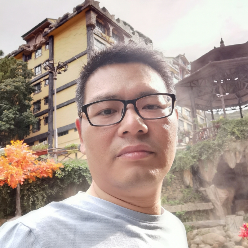 英德林的第一张照片--宜宾相亲服务中心